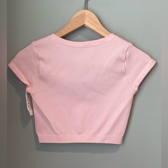 Pacsun Ribbed Notched Crop Top-Size XS‎ New with Tags - Picture 6 of 9